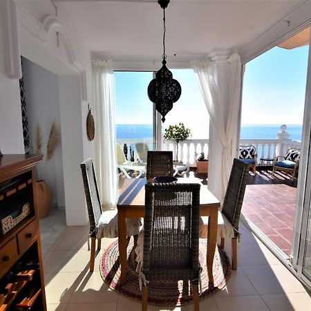 Villa Ladera Panorama 2 à Nerja Extérieur photo